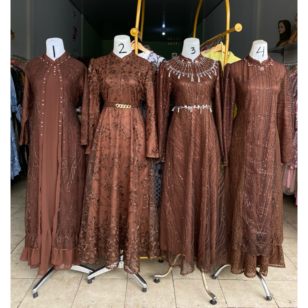 gamis brukat khusus warna mahogany atau coklat tua