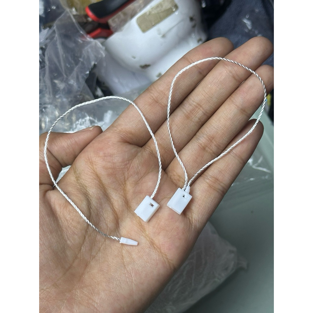 

HANGTAG LABEL TAS / HANGTAG LABEL BAJU