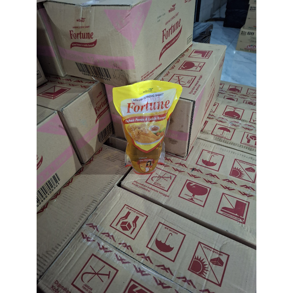 

Minyak Goreng - Fortune Refill 1 Liter - 1 Karton isi 12