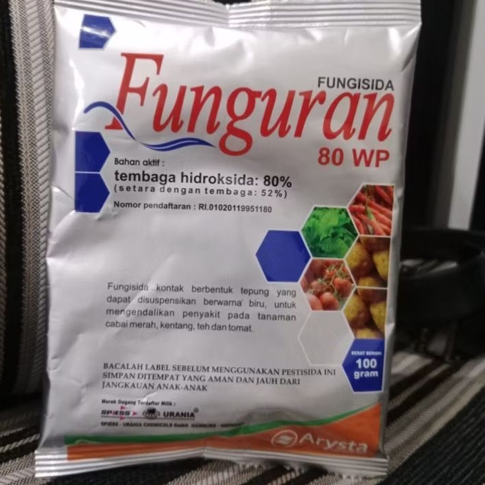 fungisida funguran 80wp bahan aktif : tembaga hidroksida 80%  (setara dengan tembaga : 52% ) kemasan