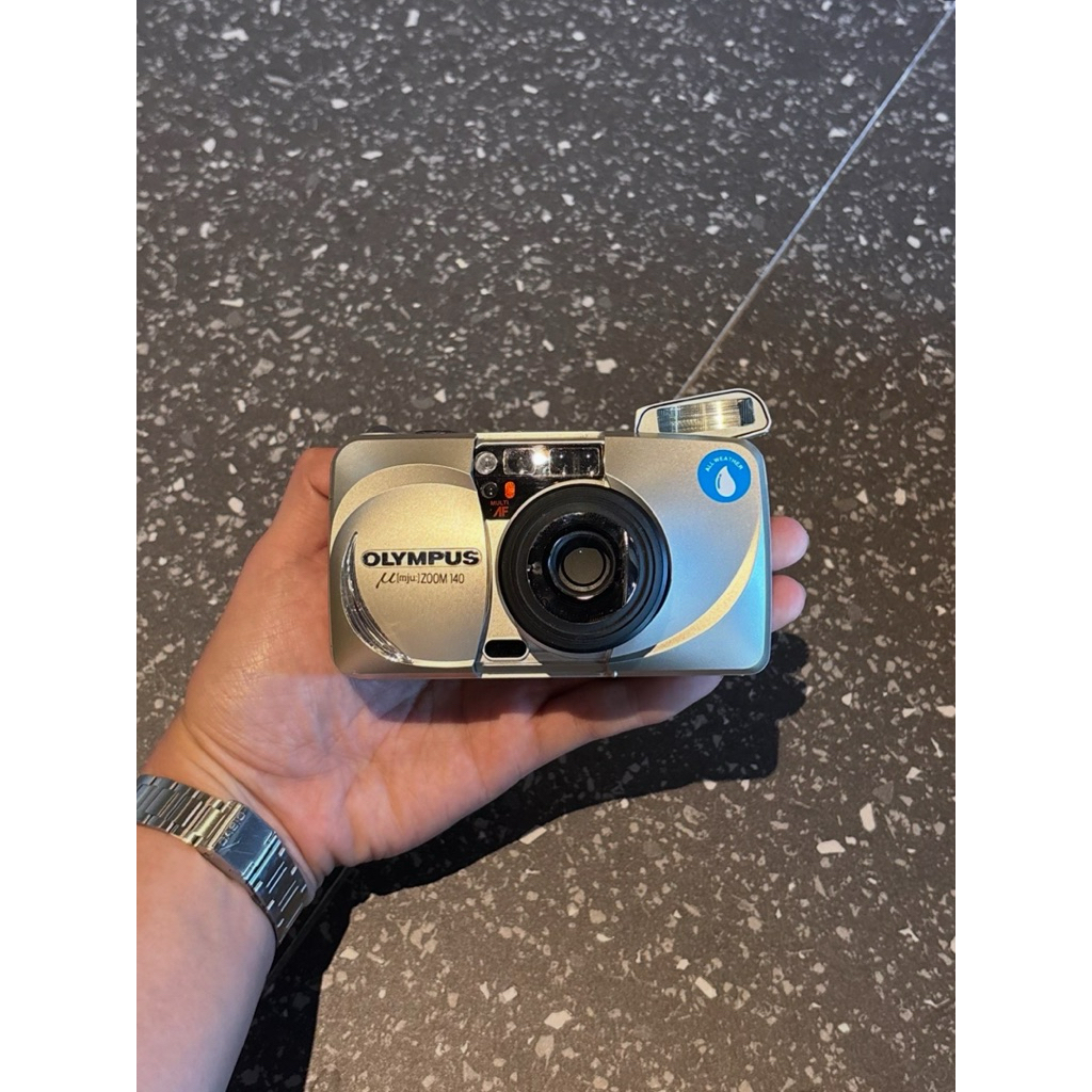 Olympus mju Zoom 140 LCD ON MULUSS not olympus mju ii