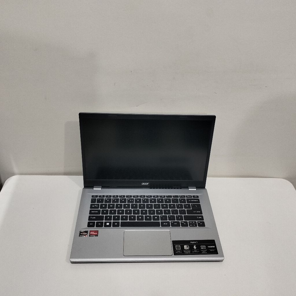 Acer Aspire 5 A314-23M RYZEN 3-7320U RAM 8GB/SSD 512GB