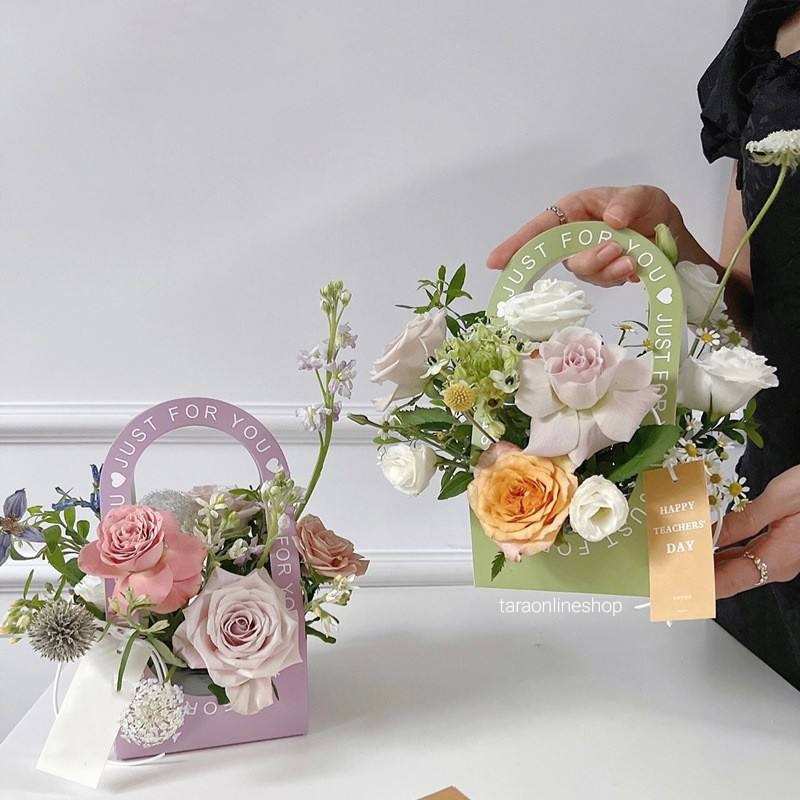 

Flower bag just for you candy kotak buket bunga bouquet flower box portable wadah florist handy bag tenteng tas kertas paper bag paperbag tempat kado valentine hadiah romantis packaging wrapping gift