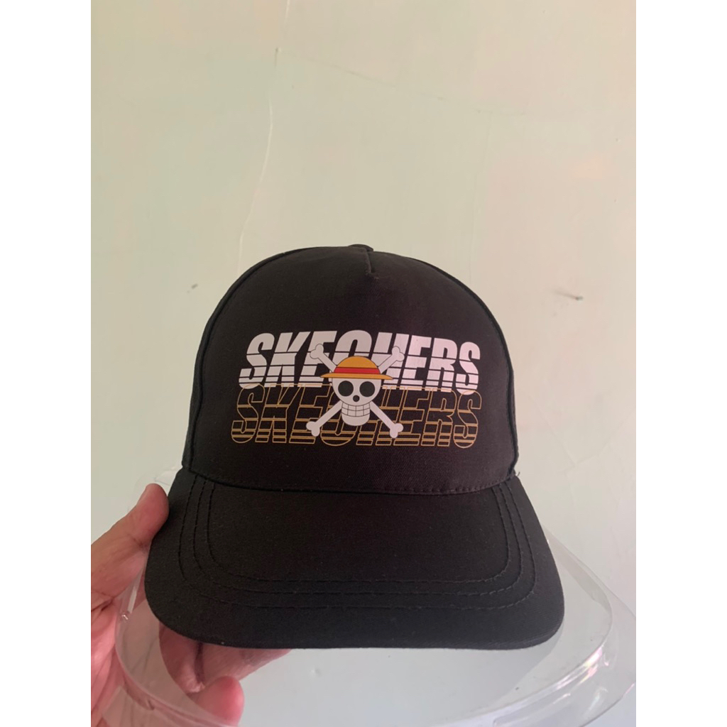 Topi Skechers x One Piece Official