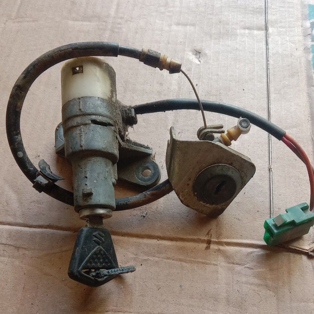 RUMAH+KUNCI BELAKANG SET NORMAL SUZUKI NEX ORIGINAL COPOTAN MOTOR