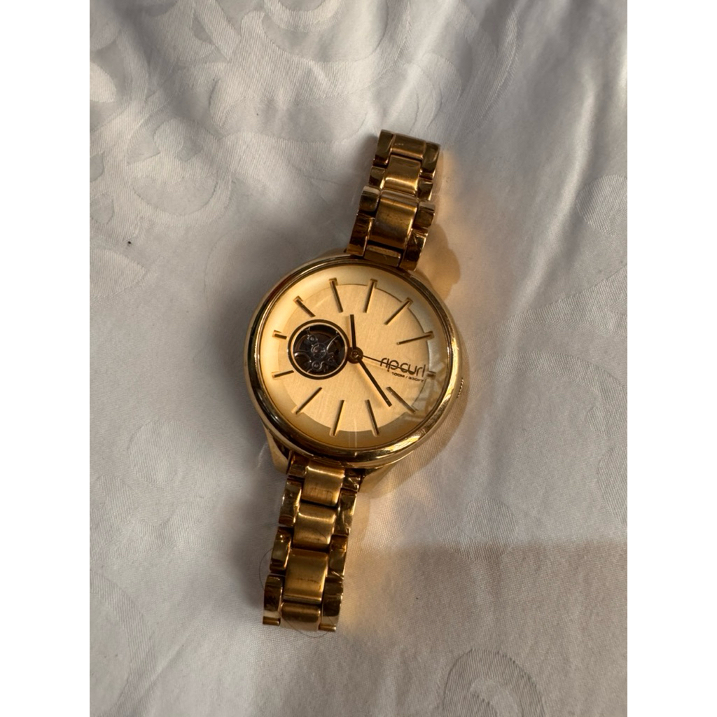 Preloved jam tangan ripcurl automatic 100m/330ft