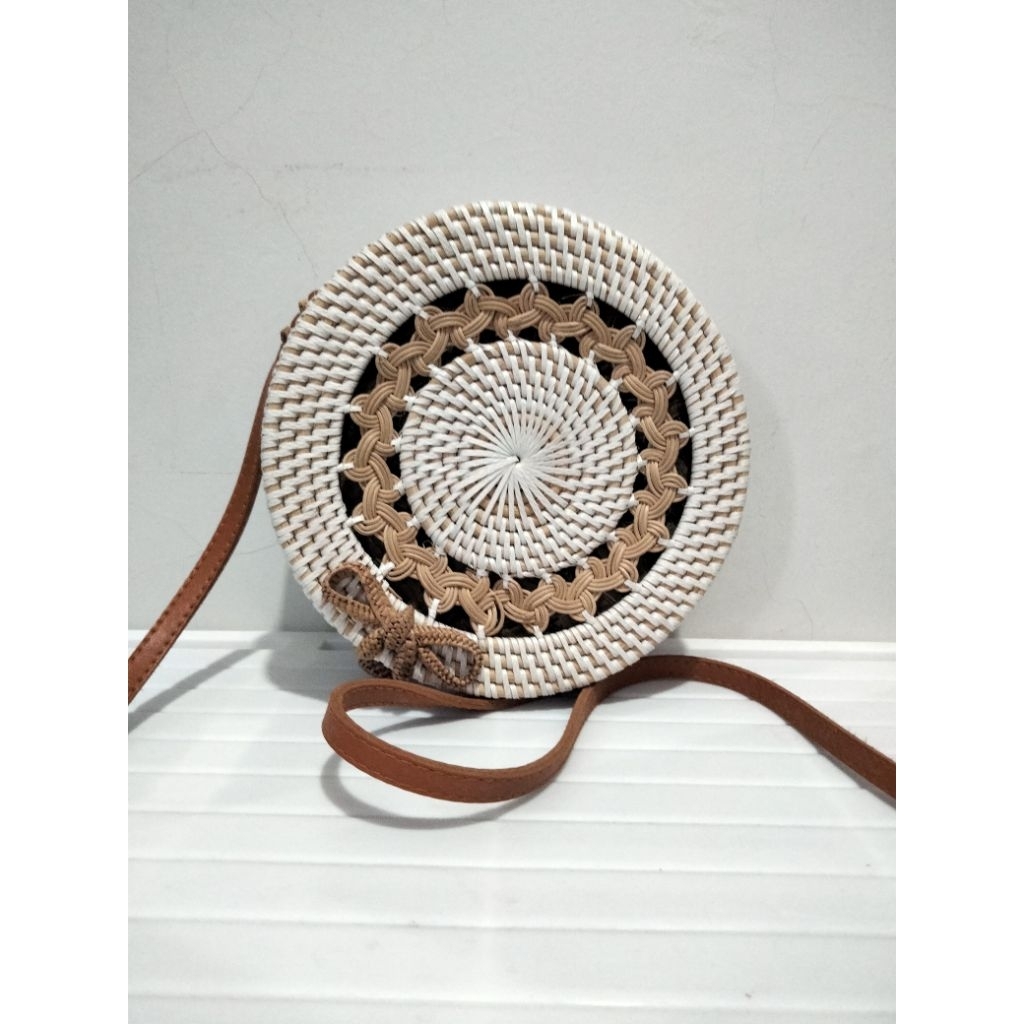 Tas Rotan Ulir Pita 20 cm | Tas Rotan Bali | Tas Wanita Pantai