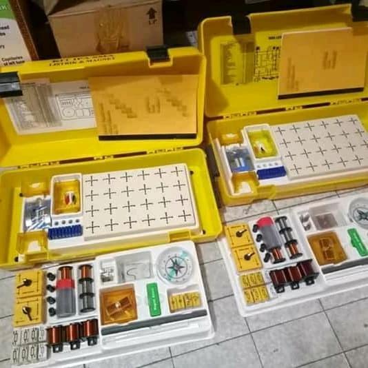 KIT Listrik dan Magnet SMA