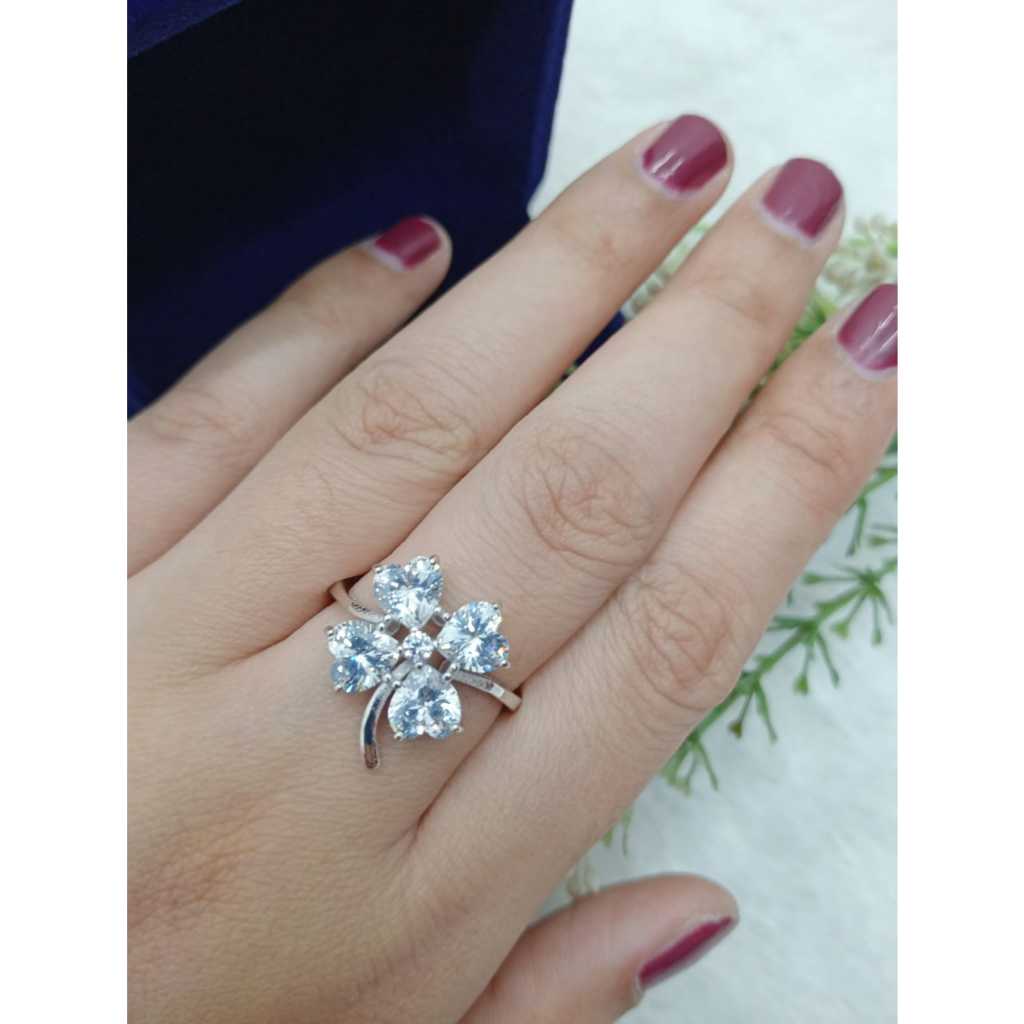 CINCIN BUNGA CLOVER 4.05 GRAM IMPORT