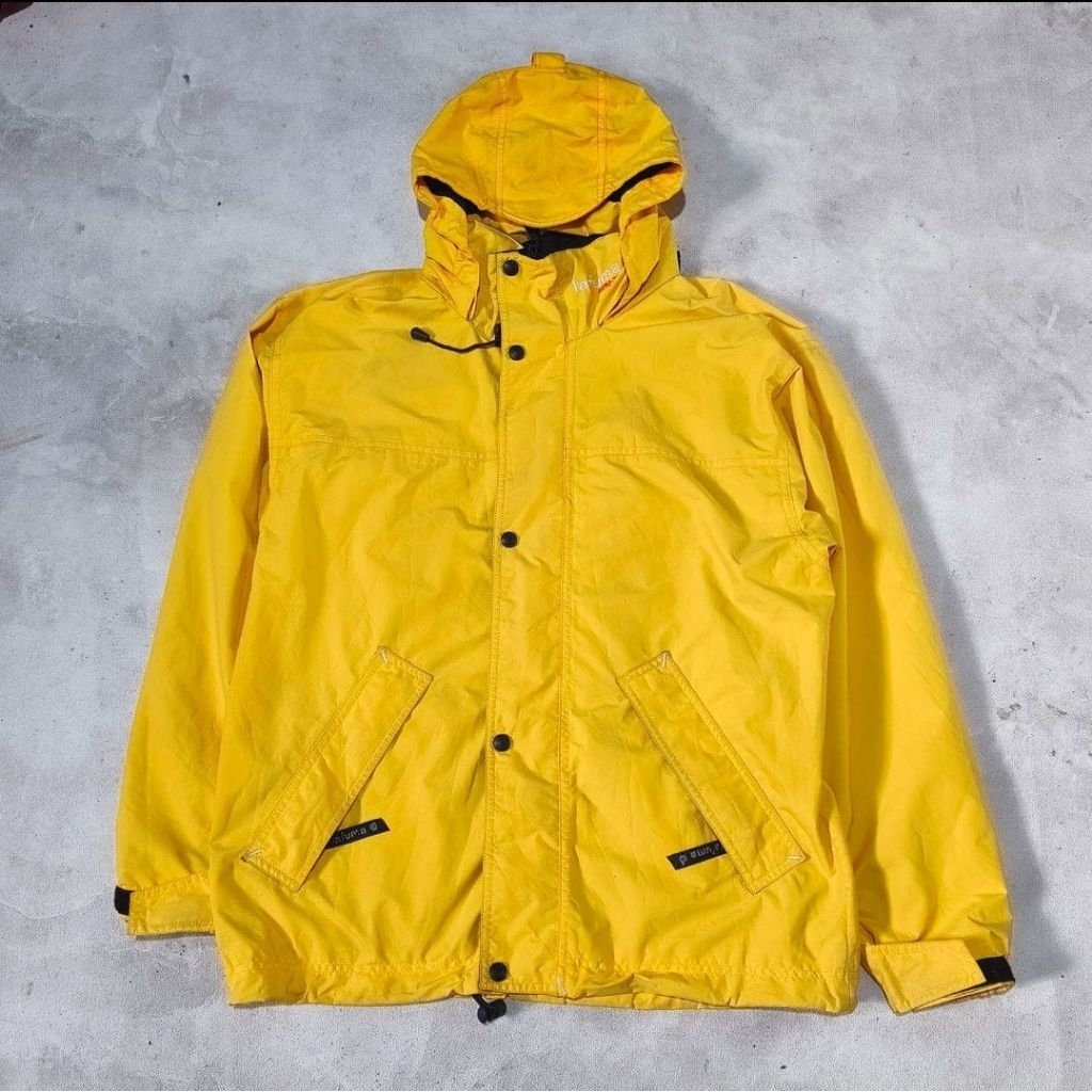 Jaket outdoor hiking gunung lafuma kuning