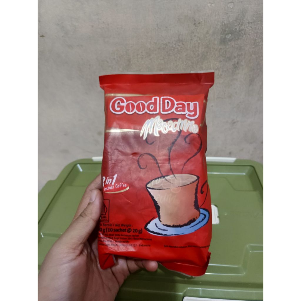 

kopi good day mocacinno pch isi 10 sachet