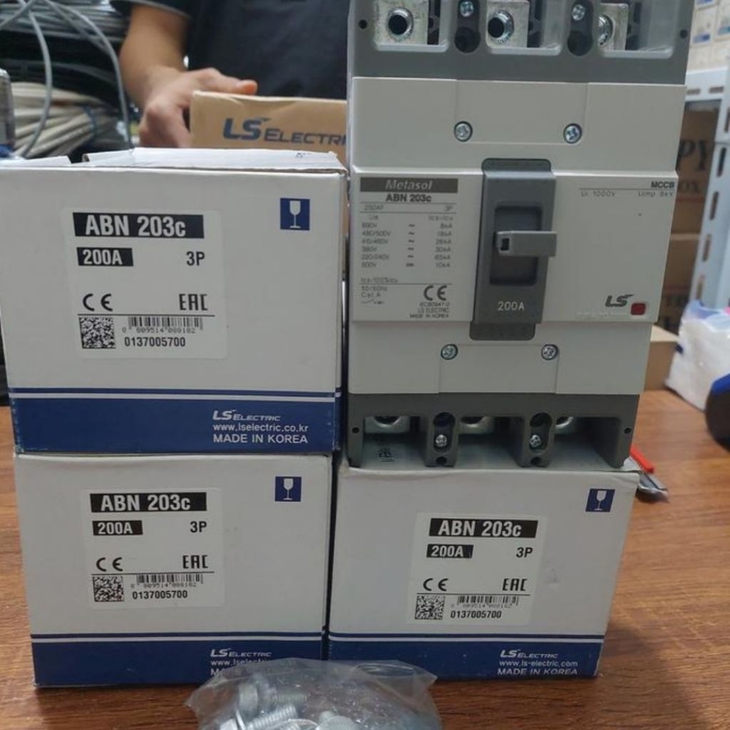 MCCB LS ABN 203C 3P 200A/MCCB LS 3P 200A ORIGINAL