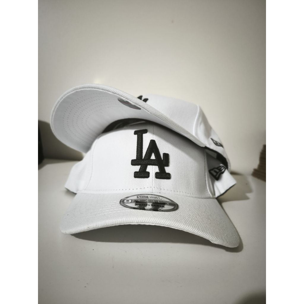 Topi LA MLB Korea Putih Hitam Import