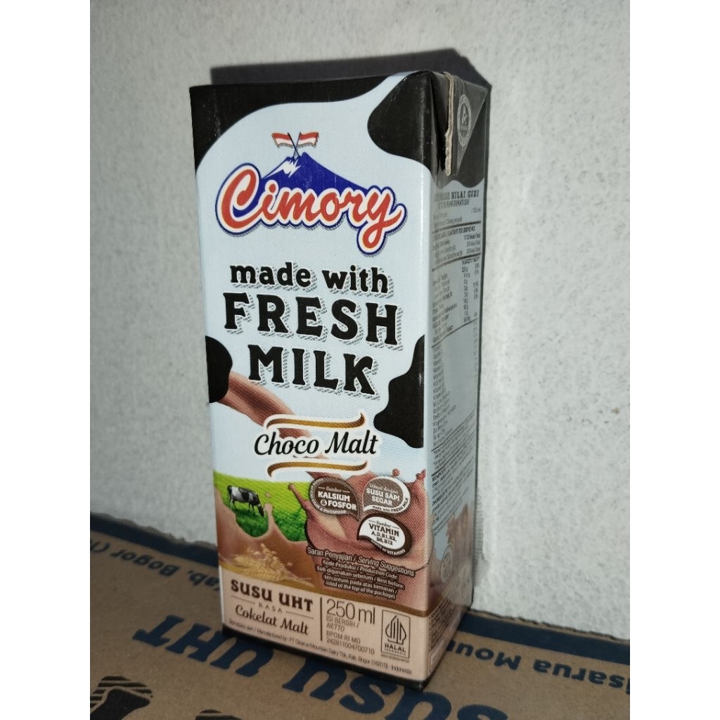 

Cimory susu UHT 250ml rasa chocomalt