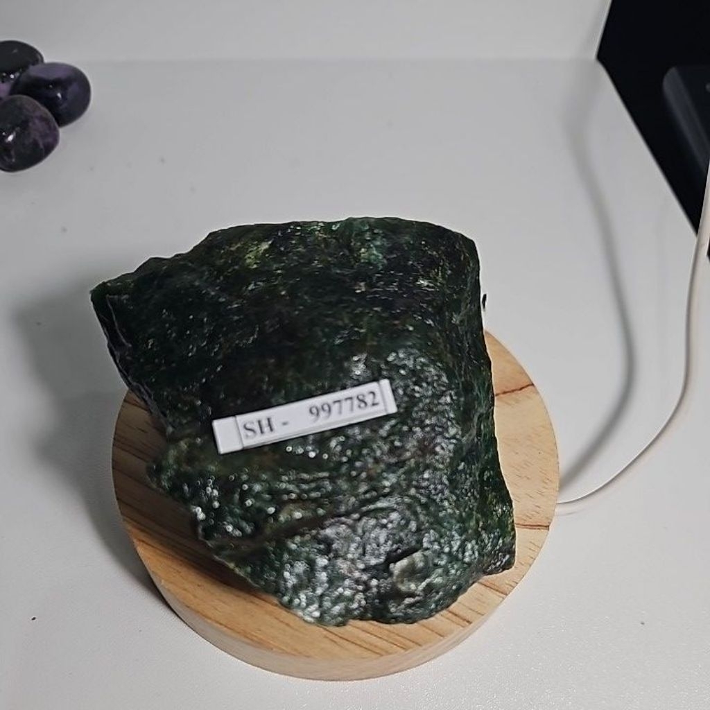 BATU EMERALD ROUGH BATU ALAM ASLI