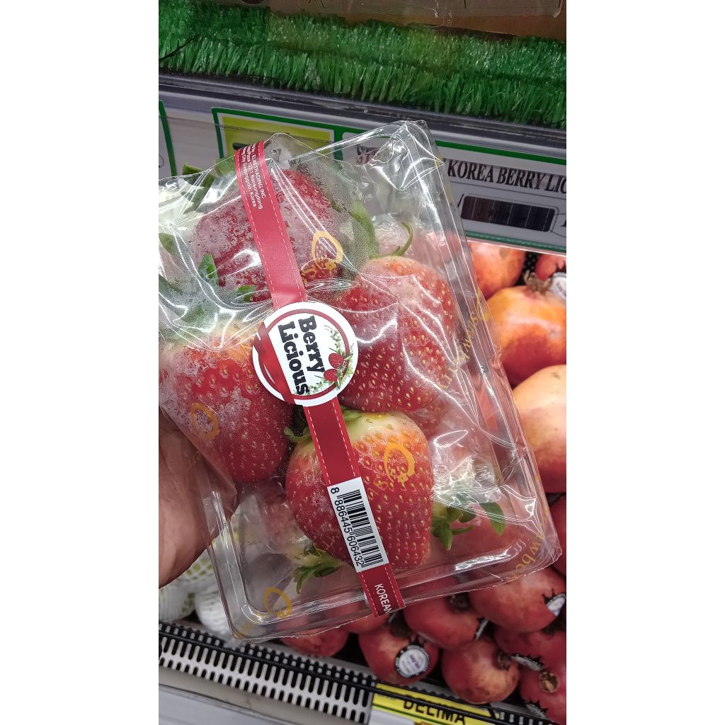 

Strawbery Manis Fresh Impor Korea/Japan/Australia