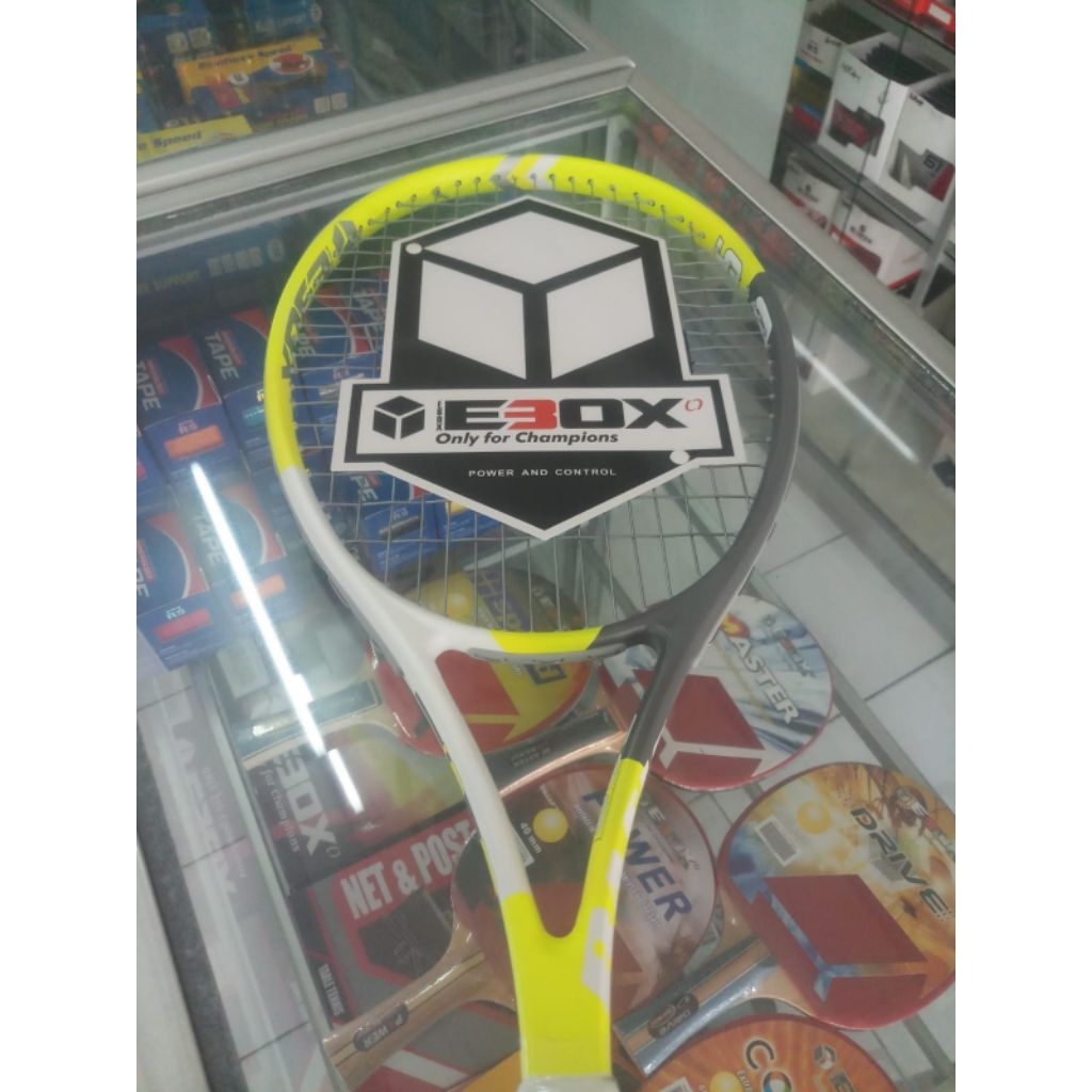 RAKET TENIS LAPANGAN ORIGINAL BASICA MADE IN ENGLAND
