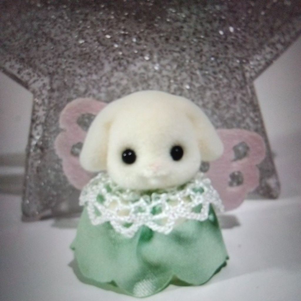 Sylvanian Families Flora rabbit Blooming Baby Friend Series