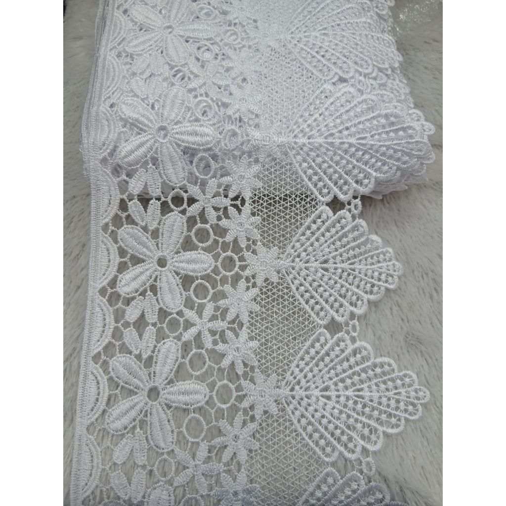 renda bordir prada serian warna putih lebar 20cm