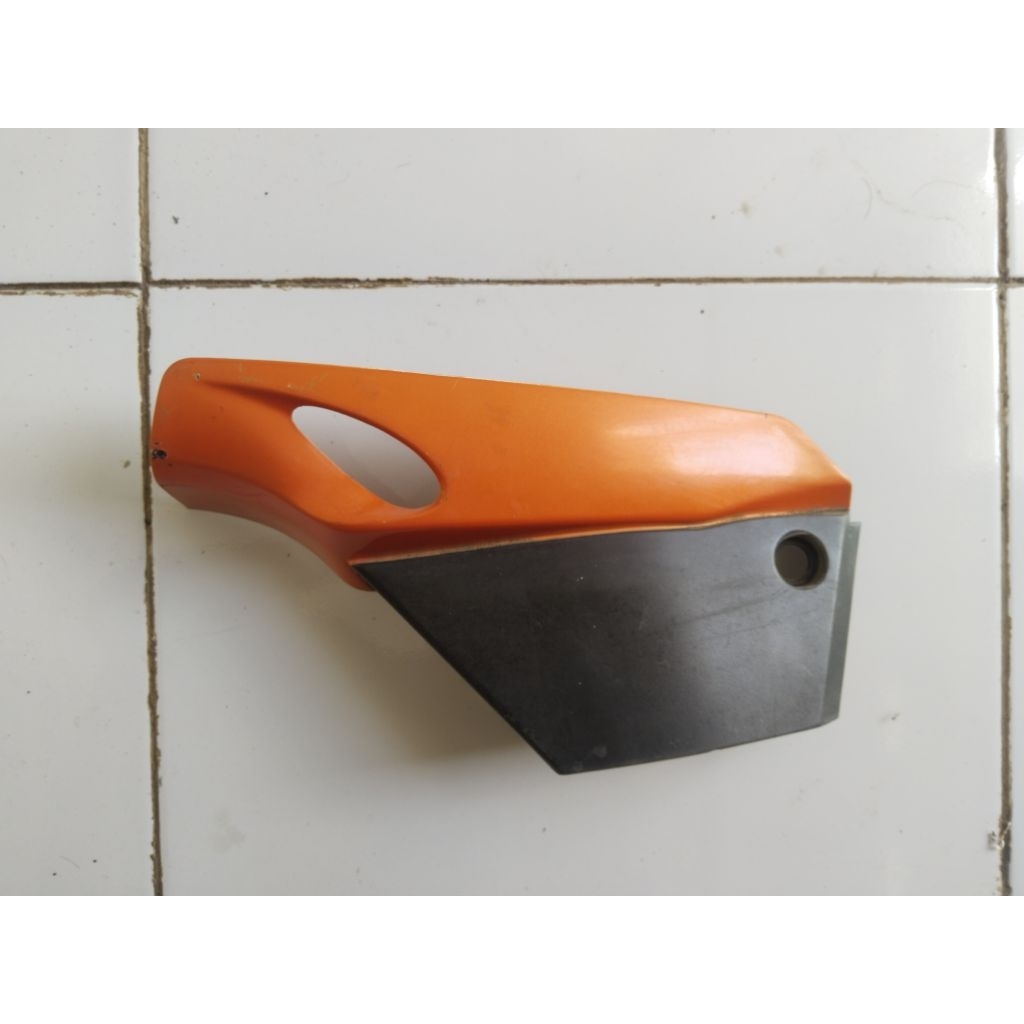 cover tutup aki fiz r vega lama original