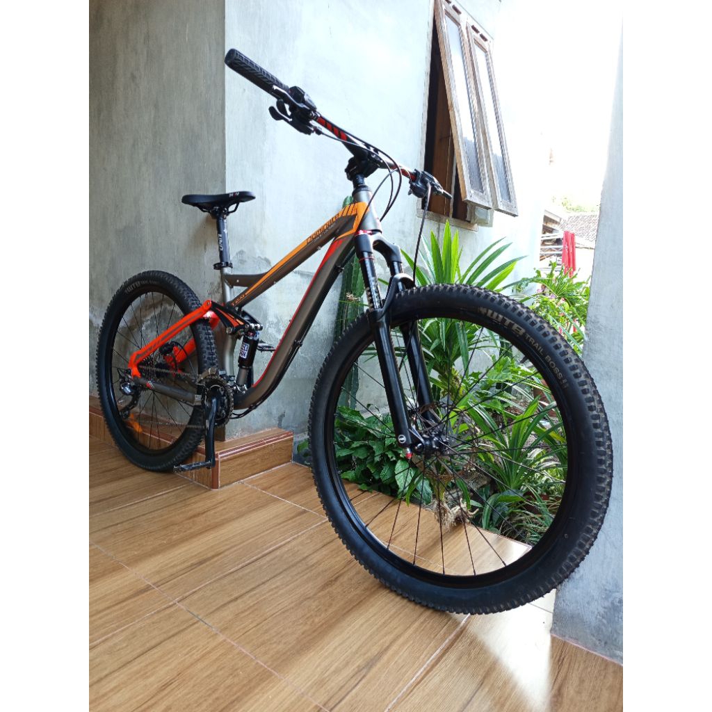 sepeda united dominate upgrade