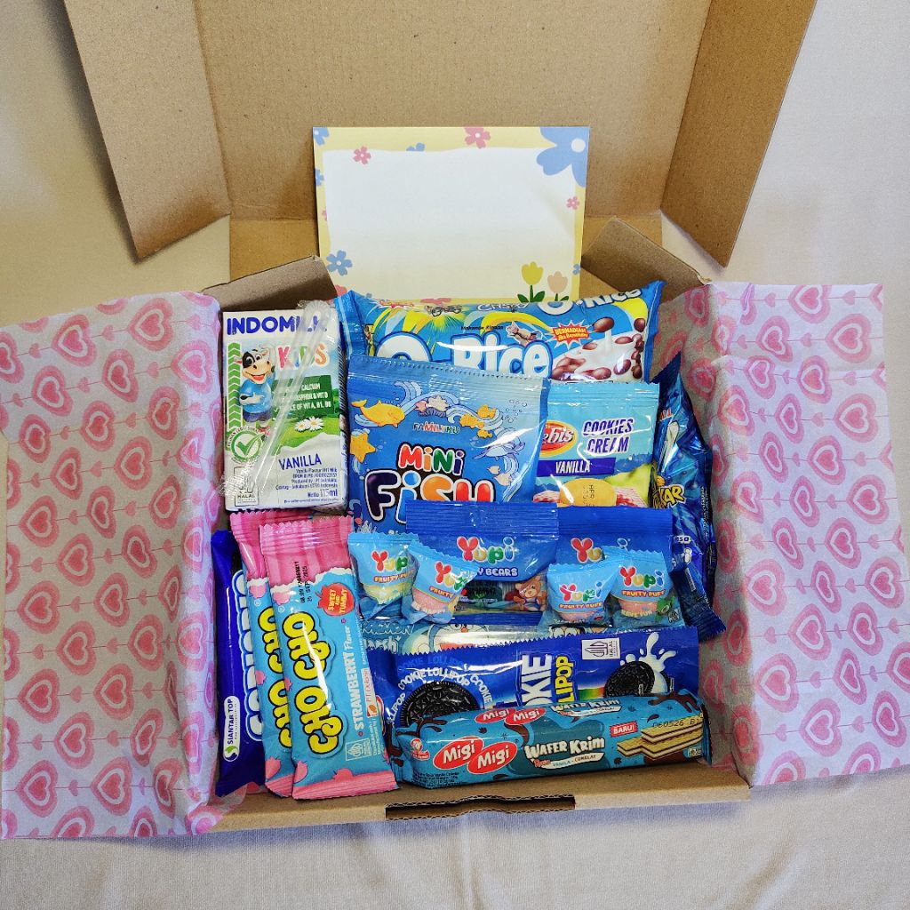 

Gift box hampers Snack / Snack Box Kado Ulang tahun Hadiah wisuda anniversary