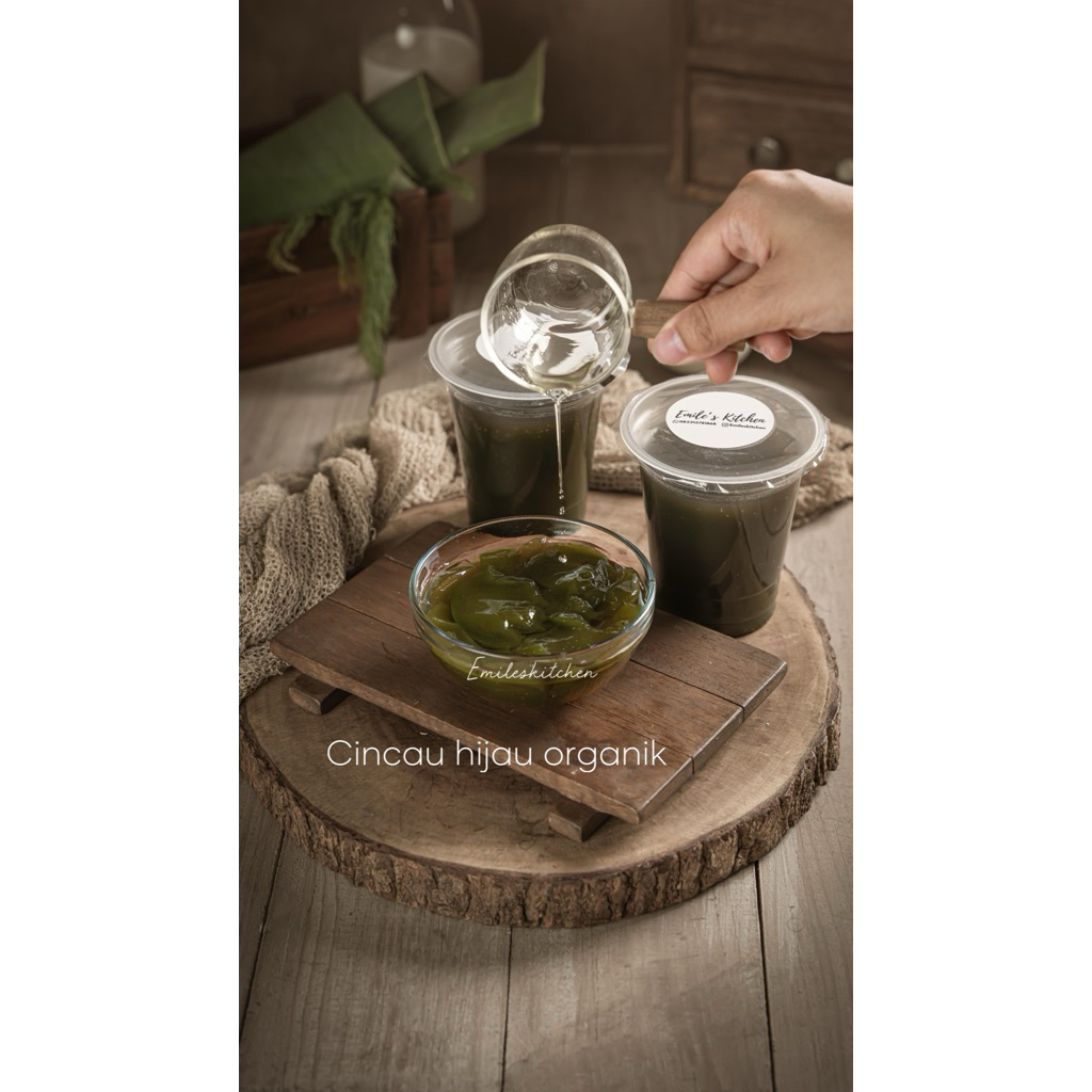 

Emiles kitchen | cincau Organik | minuman seger | dessert | 1pax isi 4 pcs