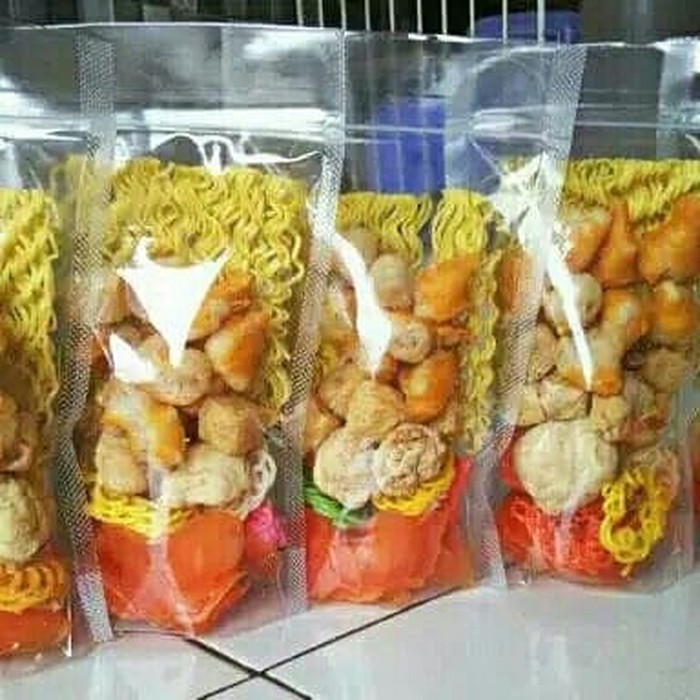 

Seblak Instan Pedas Khas Tasikmalaya/Seblak Kuah/Seblak Murah Isian Banyak