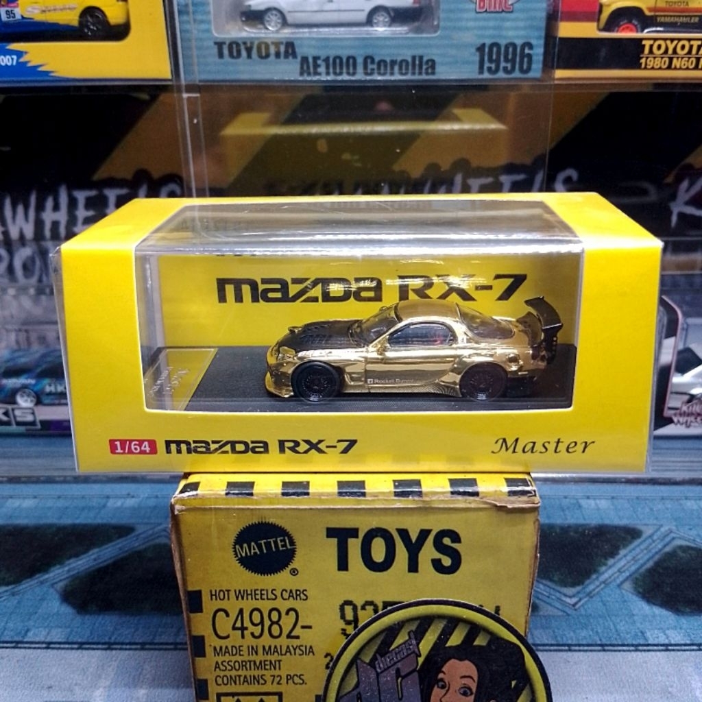 MASTER MODELS - PANDEM MAZDA RX-7 ROCKET BUNNY GOLD CHROME (LIMITED 799 ONLY)