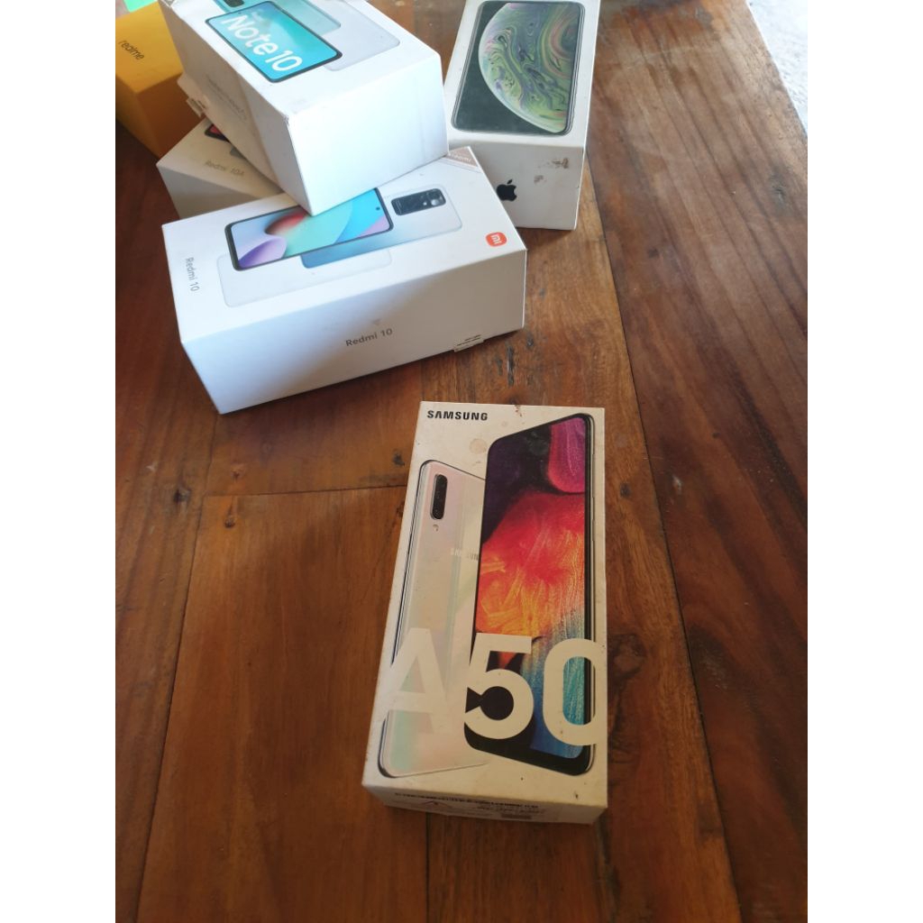 KARDUS BOX HP samsung a50