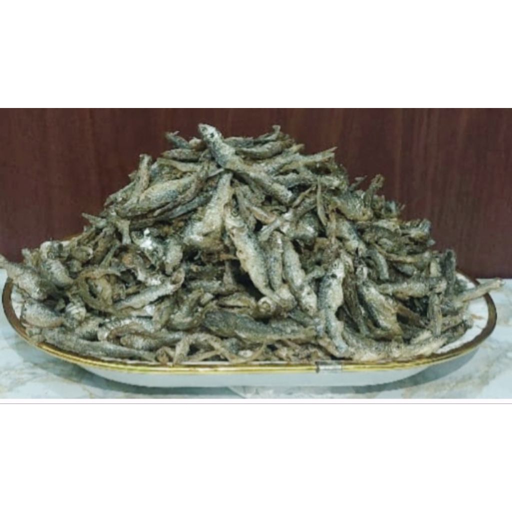 

Ikan Bilih Goreng Khas Danau Singkarak