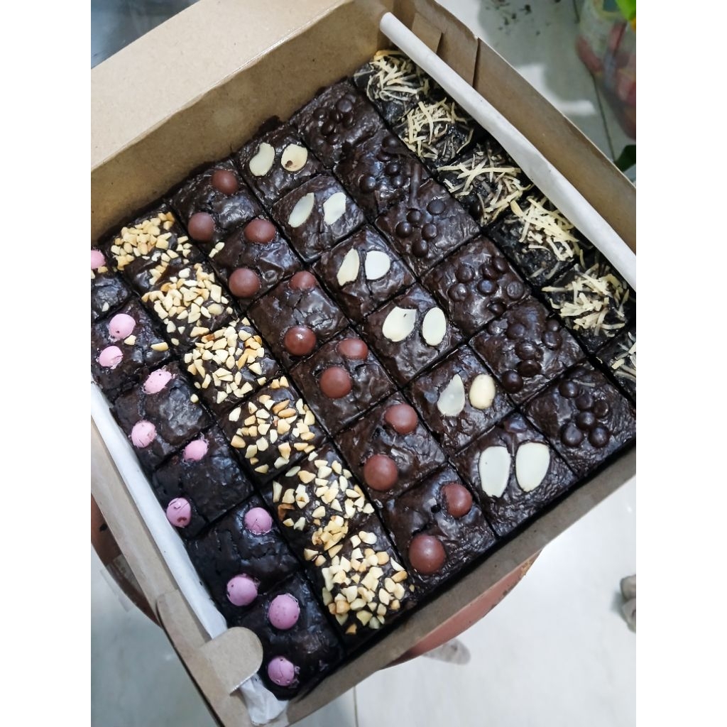 

(brownies kita) Brownies Fudgy shiny premium halal enak ukuran 20x20cm