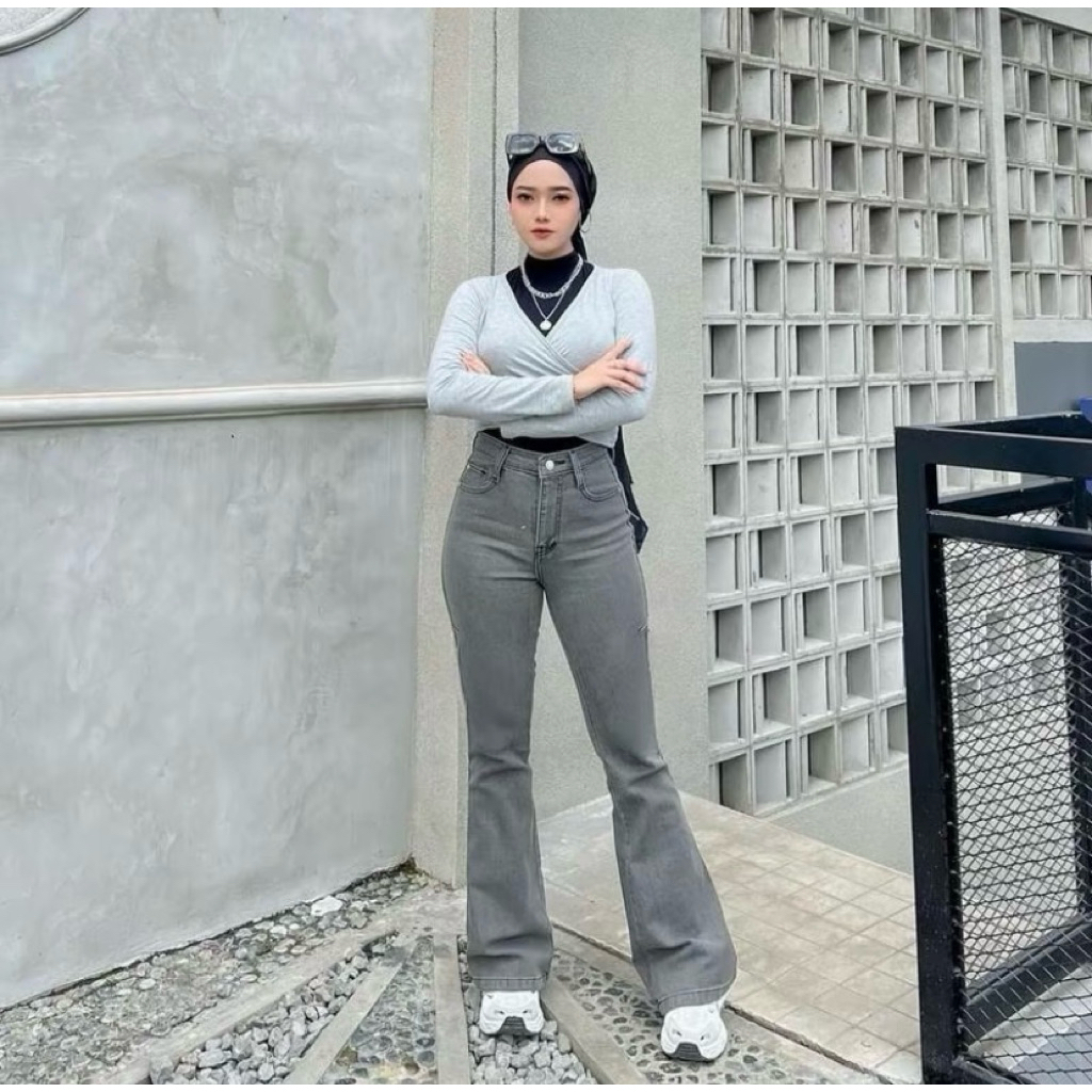 Highwaist Cutbray Jeans Wanita - Celana Cutbray Jeans Wanita Stretch Melar Denim Premium