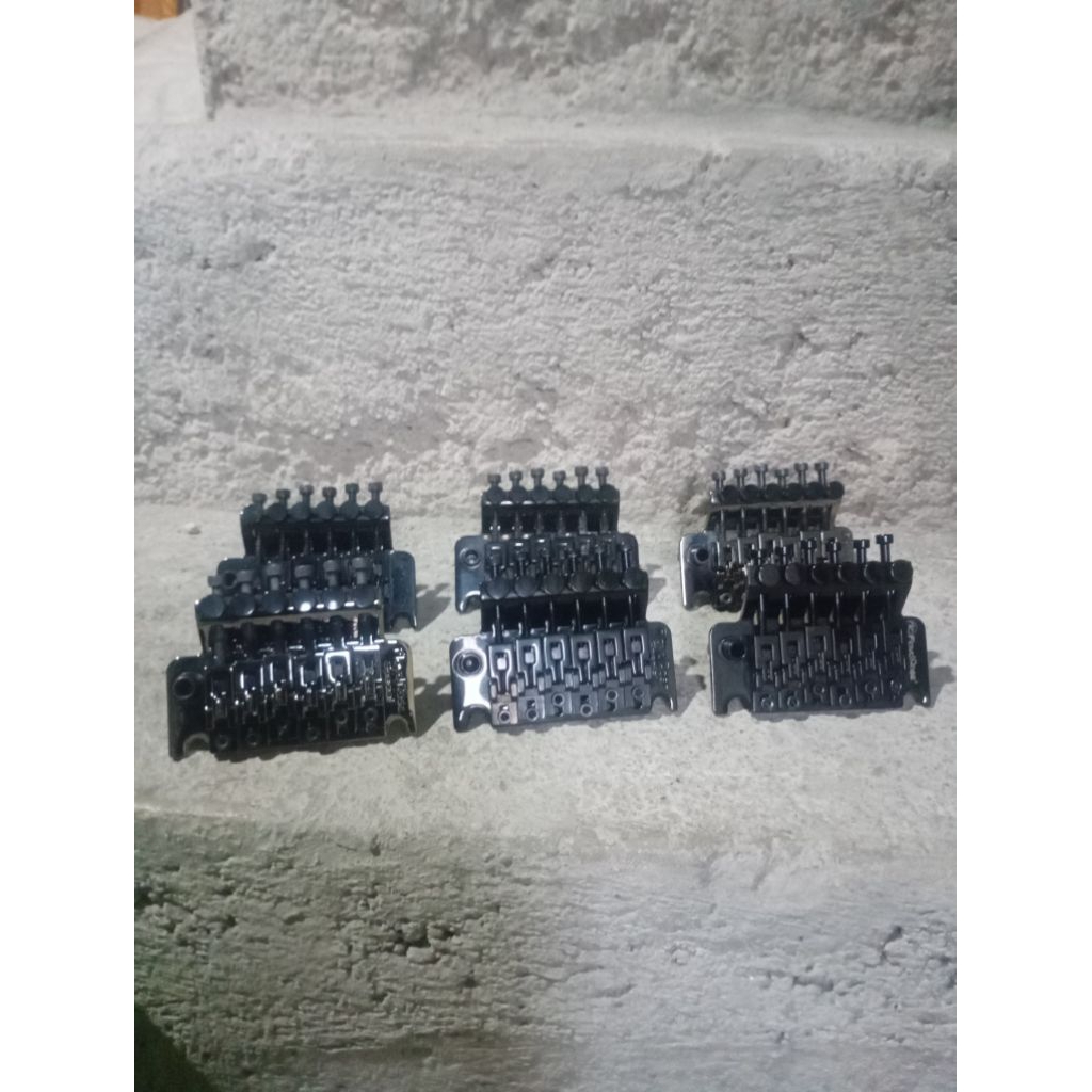 floydrose tremolo updown