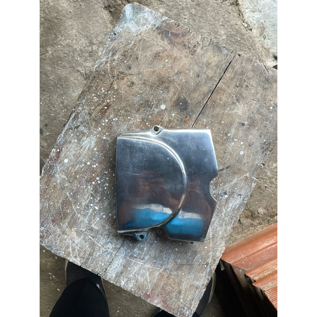 tutup gear depan gl100 cb100