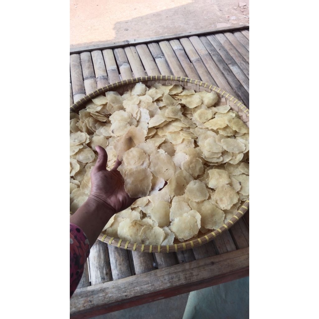 

Emping melinjo khas banten