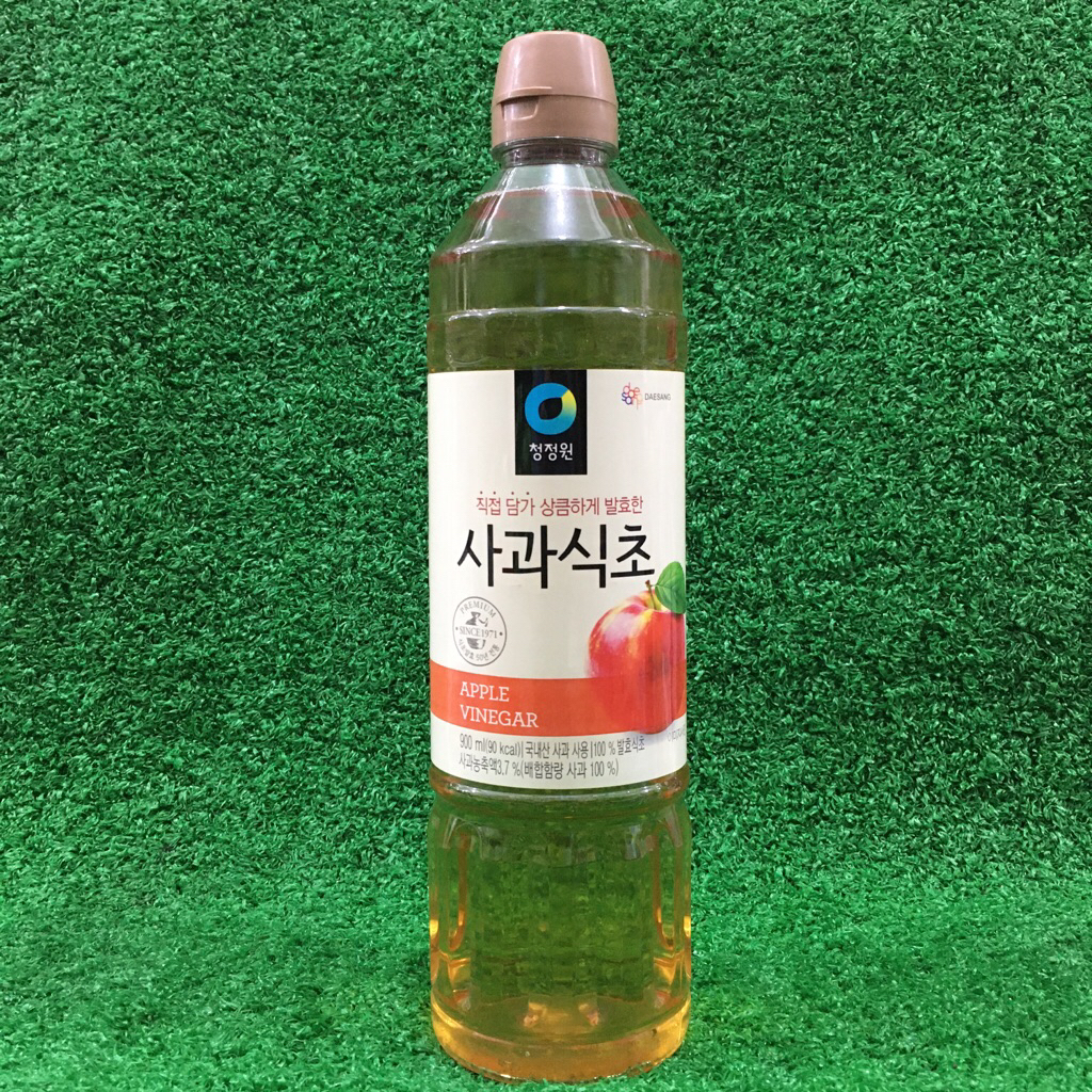 

NON HALAL Chung Jung One CJO Apple Vinegar Cuka Apel 900ml Impor Korea