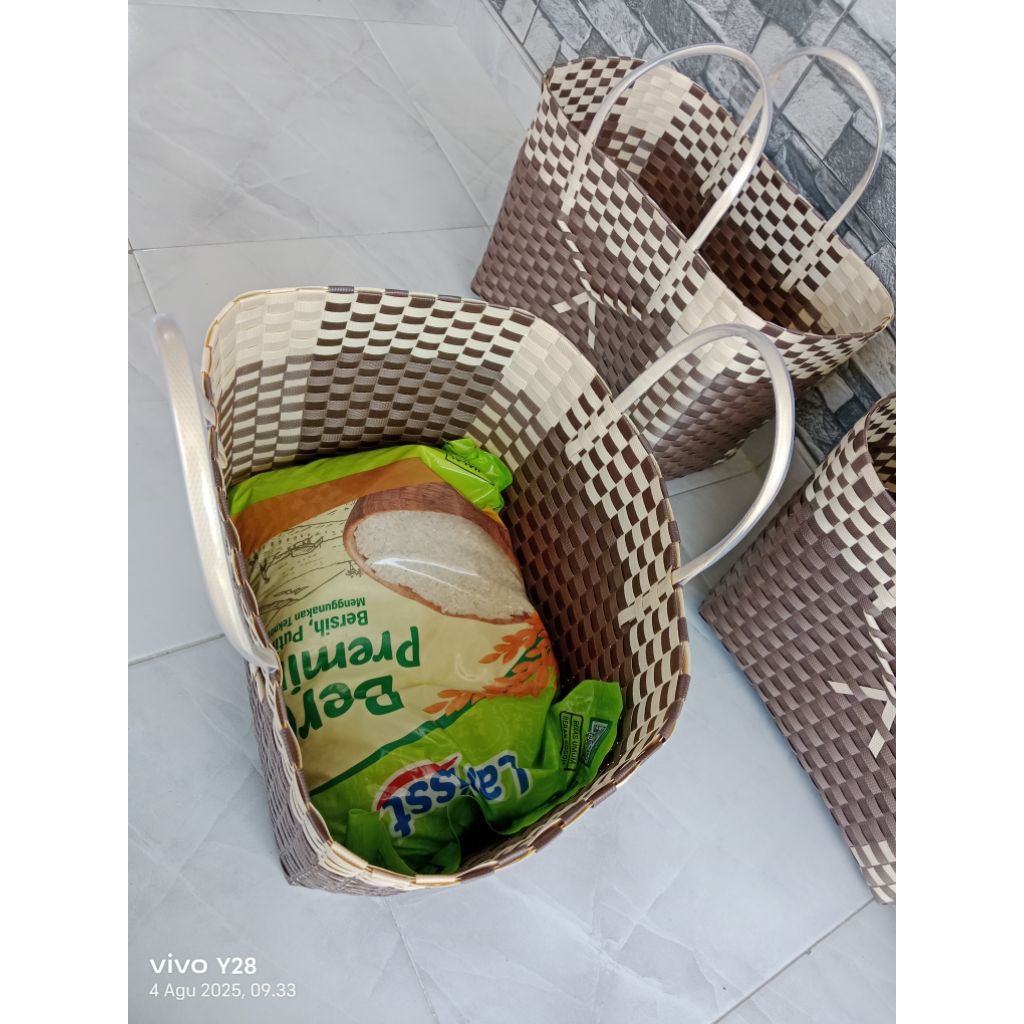 Sinarterang3 Tas Anyaman Kapasitas 10 Kg / Tas Hajatan / Tas Hampers Ukuran 28*18 Tinggi 24