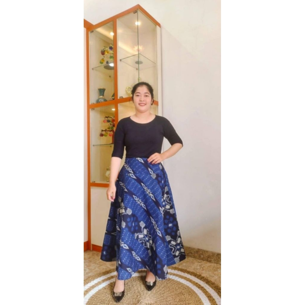 rok-tenun-model payung panjang