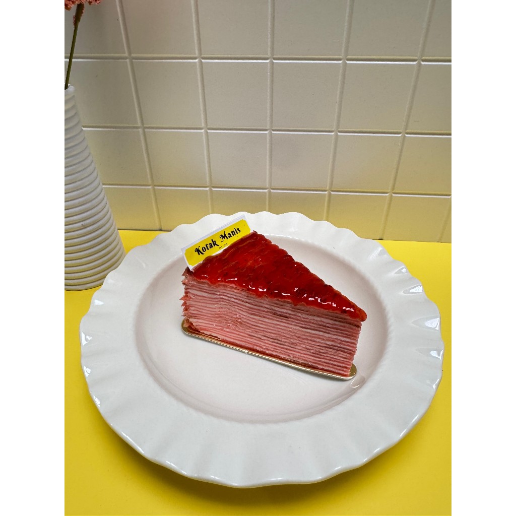 

mille crepes strawberry