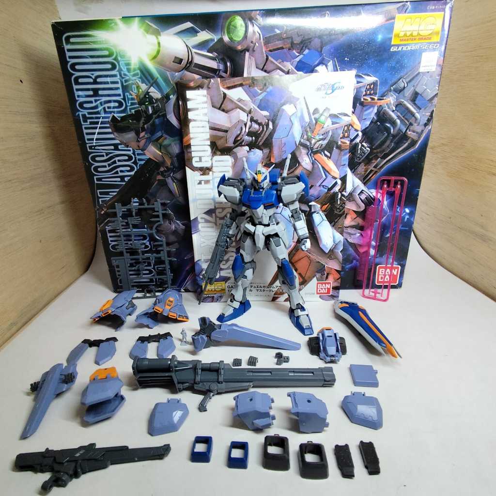 Bandai MG Duel Gundam Asault Shroud / Gundam 1/100 2nd Sudah Dirakit M223