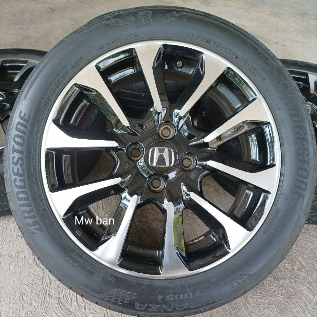 velg jazz modulo r16 pcd 4x100 +ban