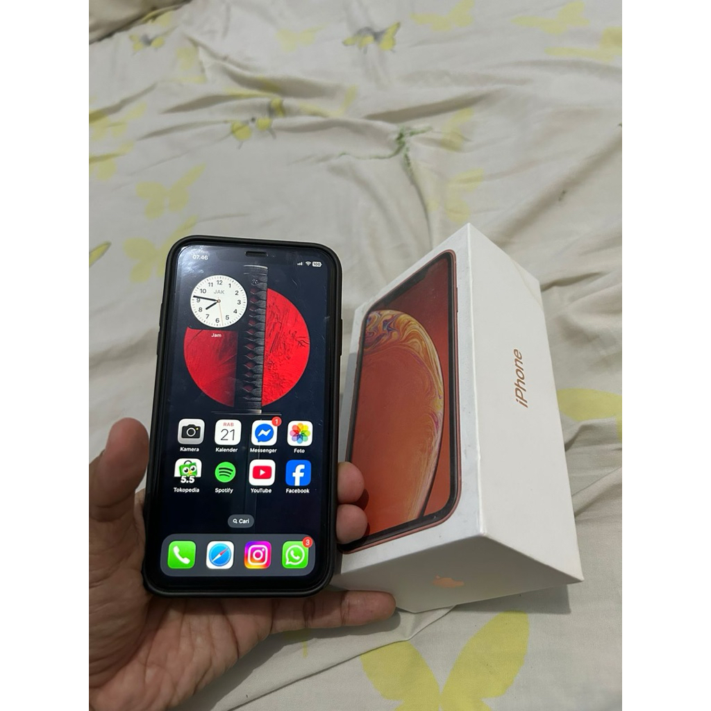 iphone XR 128gb bekas second