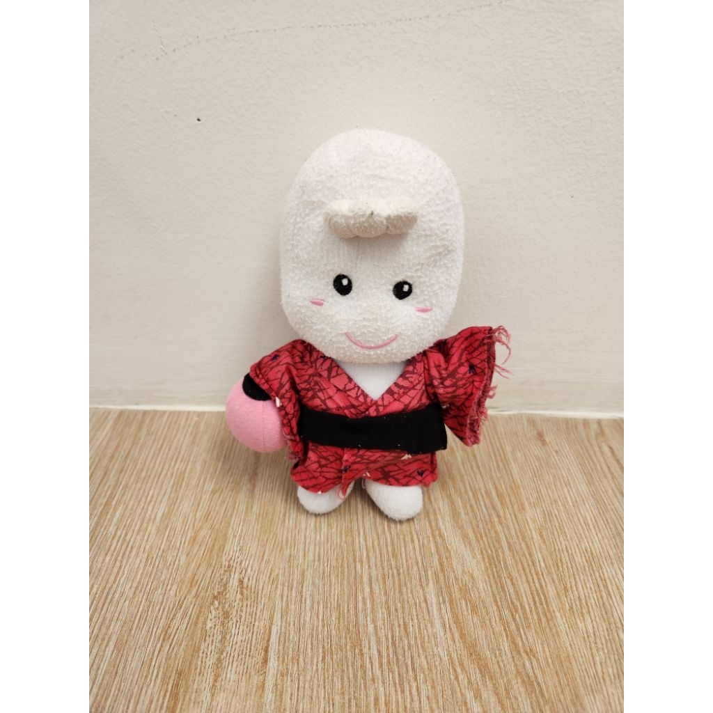 Boneka pokojang baju komono