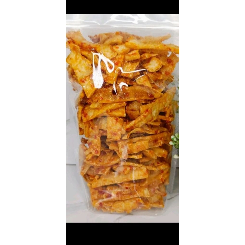 

1/2kg kripik manggleng pedas manis pedas gurih empuk
