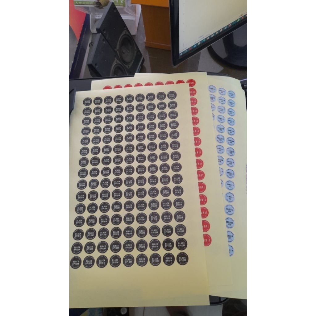 

STICKER AROMA PARFUM A4