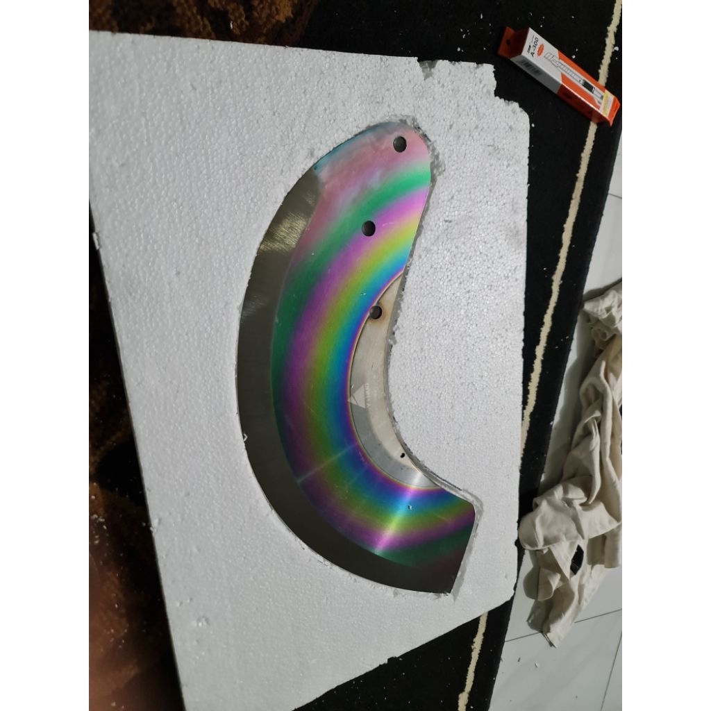 gobit ladeng RM 2 lumajang jenis baja D2 pelangi