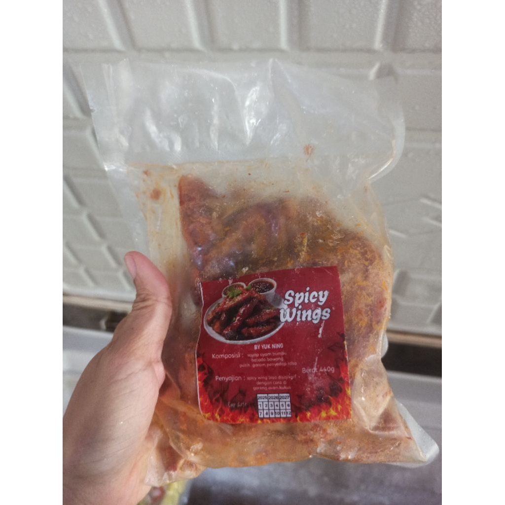 

Titik Frozen | Spicy wings sayap bumbu spicy