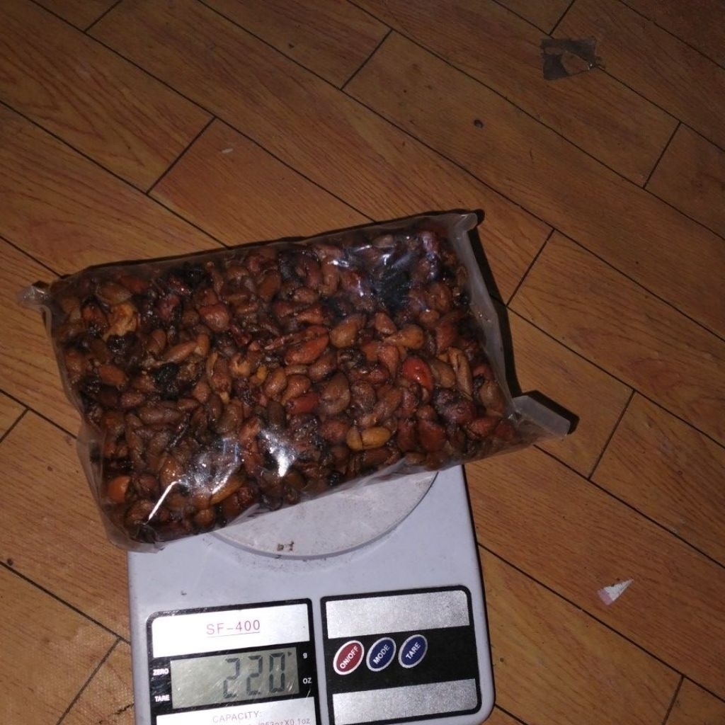 

Kulit Mlinjo Pedas Manis 220 gr Enak Murah