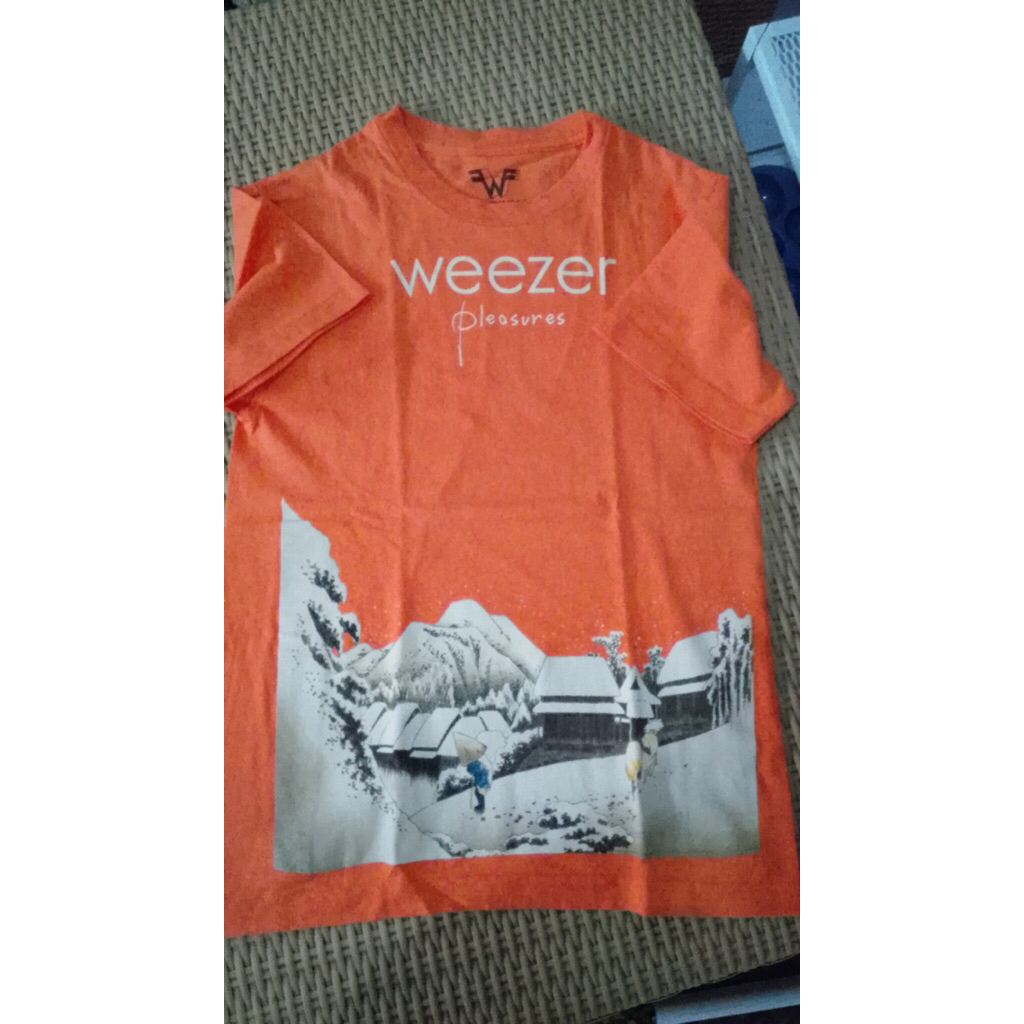 kaos weezer x pleasure Pinkerton album